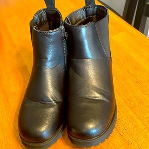 Steve Madden black moto boots